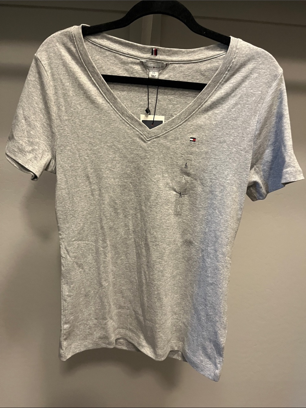 Tommy Hilfiger Light Gray V-Neck Tee with Chest Flag